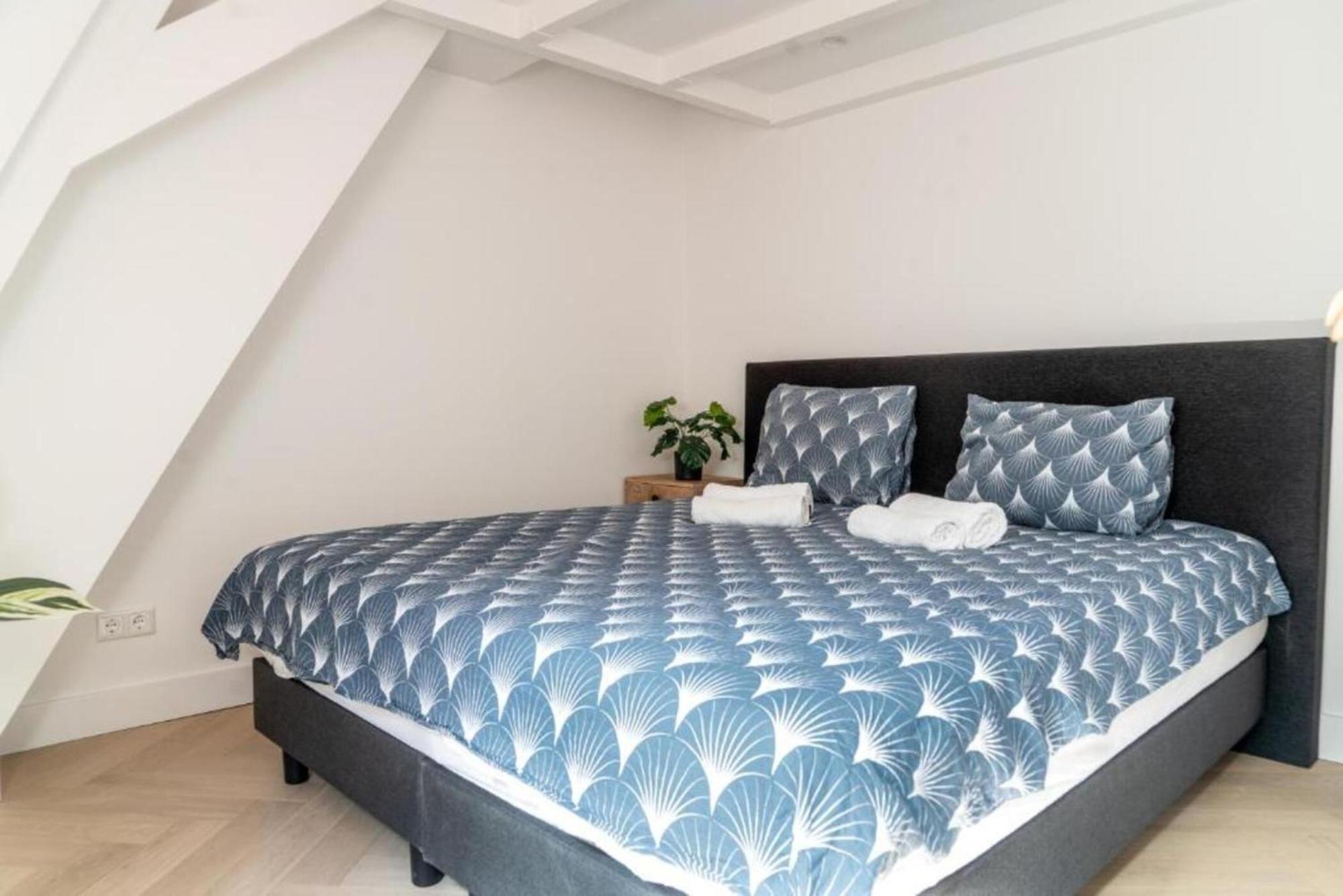 Cozy One Bedroom At Centrum Apartment