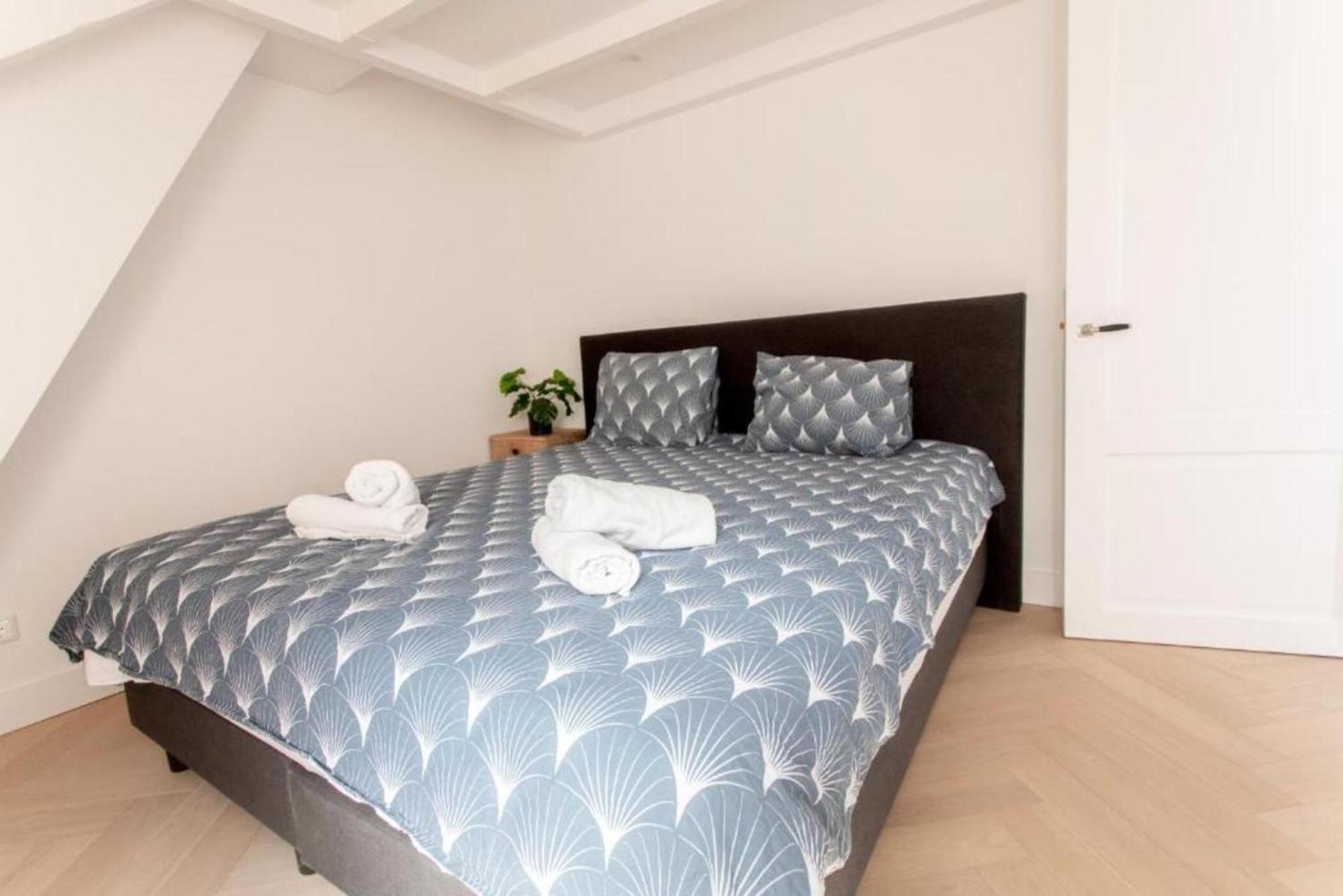 Cozy One Bedroom At Centrum Apartment